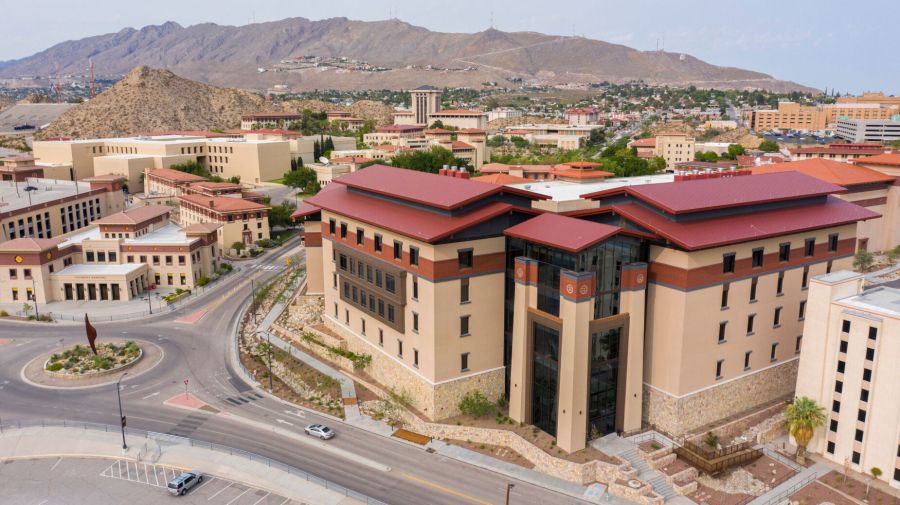 5 UTEP grads named to prestigious Fulbright Program