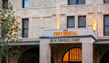 UT San Antonio to lease downtown developer's building for student housing