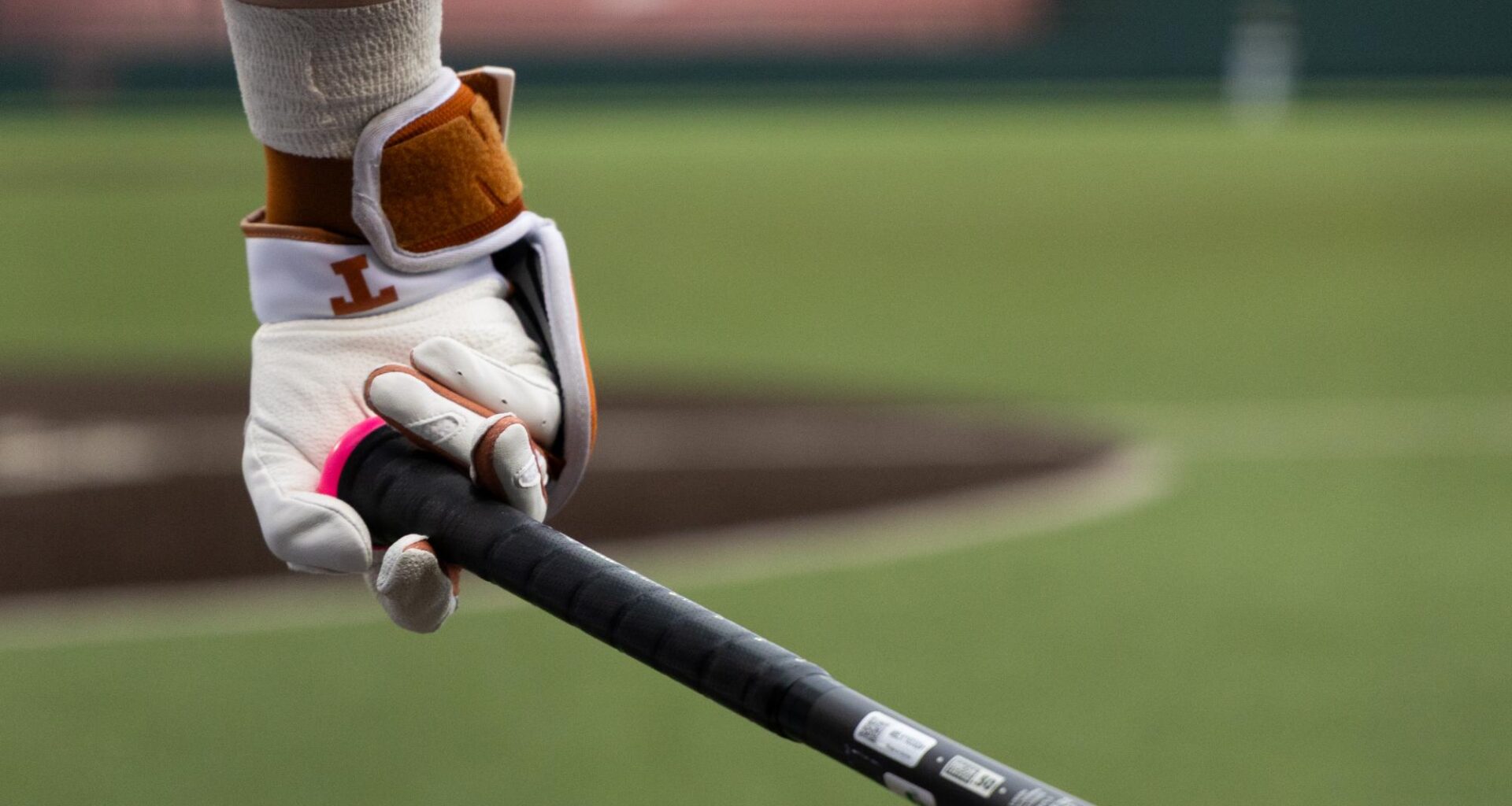 Texas baseball loses associate head coach Nolan Cain to rival Texas A&M – The Daily Texan