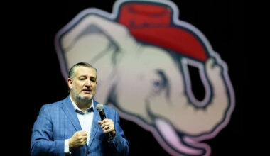 Cruz warns 'Texas is still a battleground,' urges GOP unity as Democrats eye gains