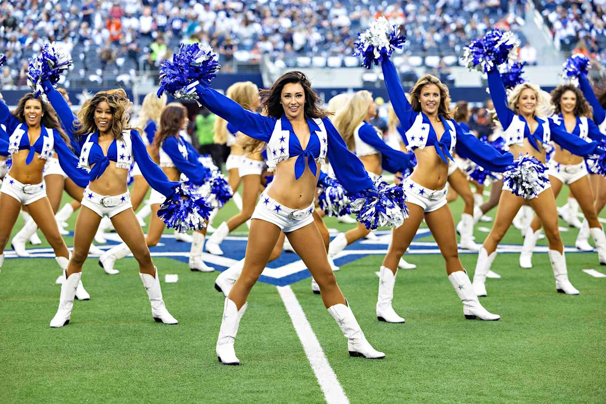 How Much Money Do the Dallas Cowboys Cheerleaders Make? Here's What the Squad Members Revealed in“ America's Sweethearts”