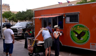 Texas food trucks face new statewide license rules