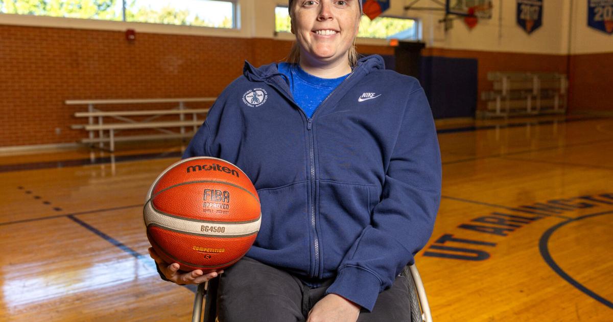 Morgan Wood steps down after 4 years as Lady Movin' Mavs coach | Sports