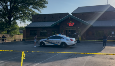 Suspect in custody after shooting at Okolona Texas Roadhouse leaves man hospitalized | Local News