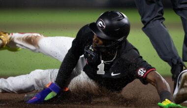 PHOTOS: Georgia vs. Texas College World Series | Multimedia