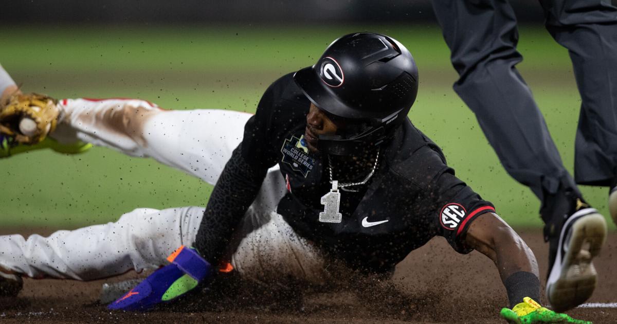 PHOTOS: Georgia vs. Texas College World Series | Multimedia