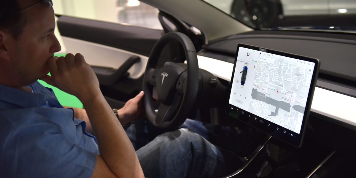 Tesla Driver on Auto Assistance Crashed Into Texas Home, Kills Woman