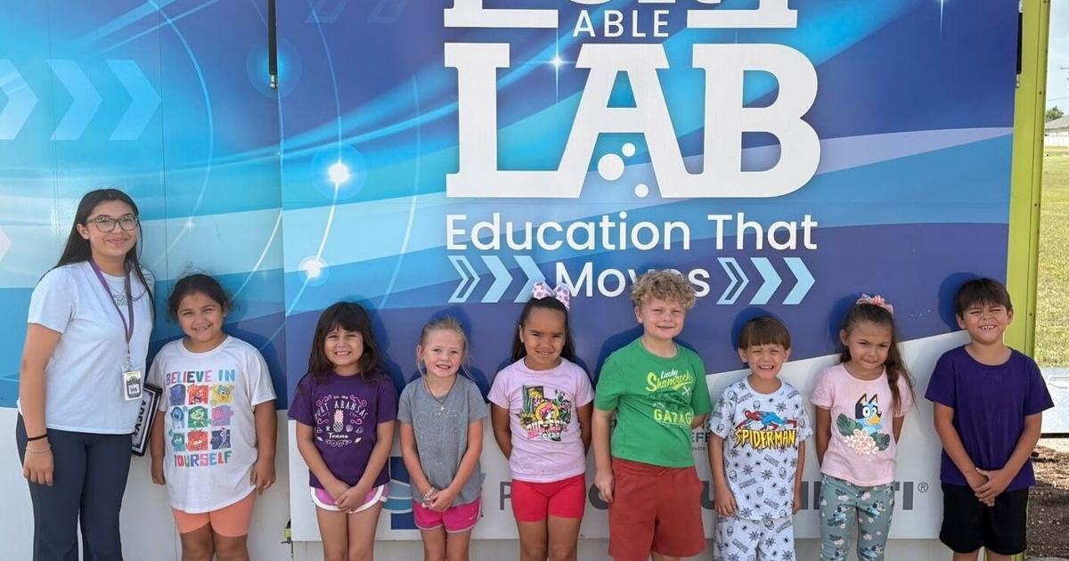 AP for Youth explores Portable Learning Lab | San Patricio County