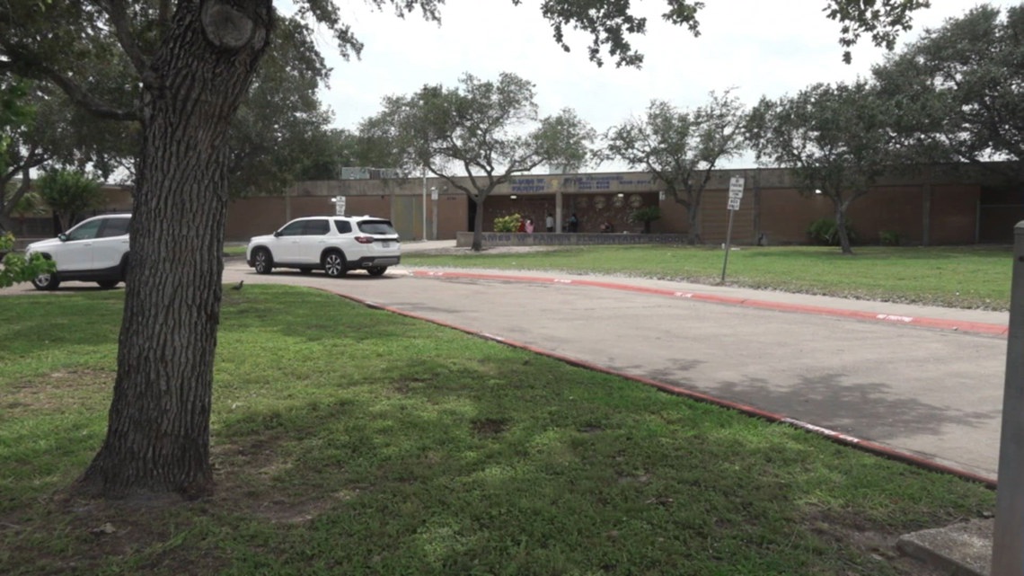 CCISD police search for suspects after copper theft attempt at Fannin Elementary