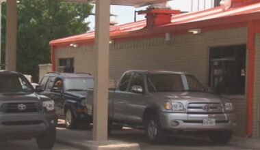 Whataburger sued over alleged tobacco surcharge