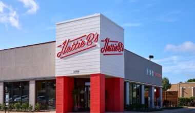 Hattie B's opens Plano location