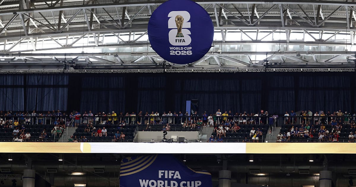 FIFA deploys curtains for Japan-Sweden at Dallas Stadium to combat sun glare