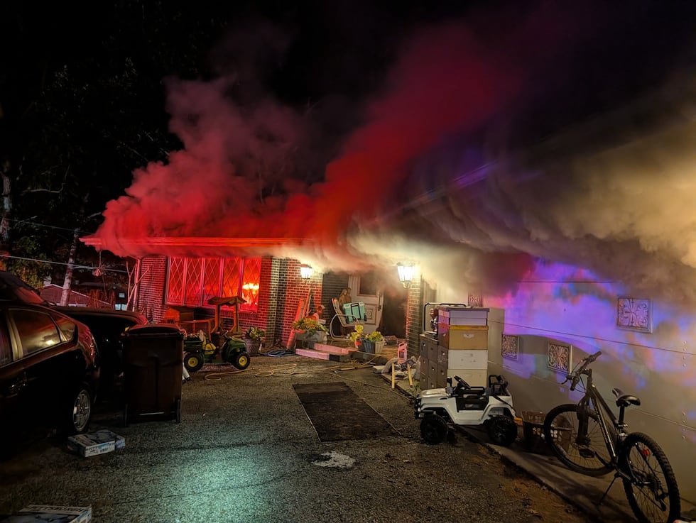 House fire on Dallas Court in Rockford leaves more than $100K in damage