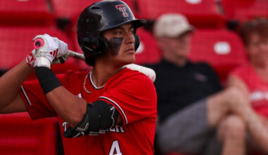 Texas Tech transfer INF Linkin Garcia commits to Texas