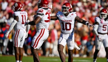 Kip Lewis responds to Texas' Colin Simmons rivalry comments