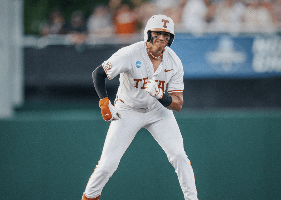 No. 6 Texas blasts No. 11 Oregon, 11-3, to open Austin Super Regional