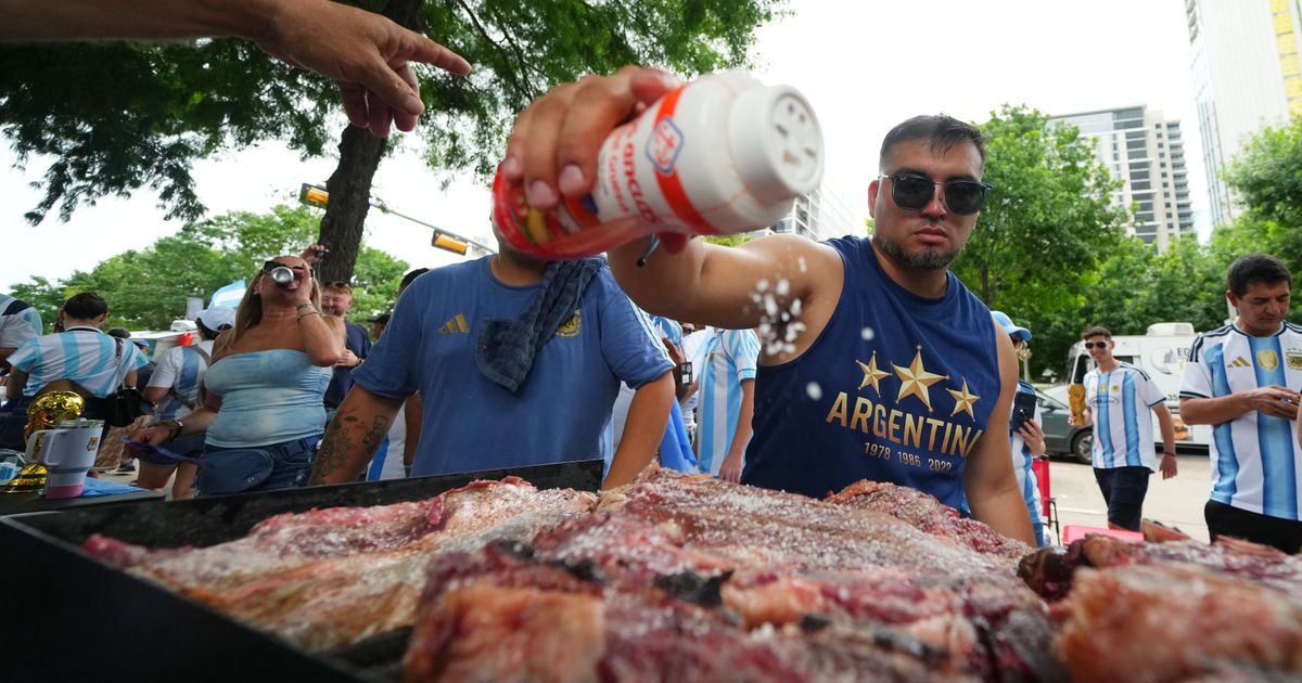 There's a beef about beef at the World Cup, as Argentina fans pour into Texas :: WRAL.com