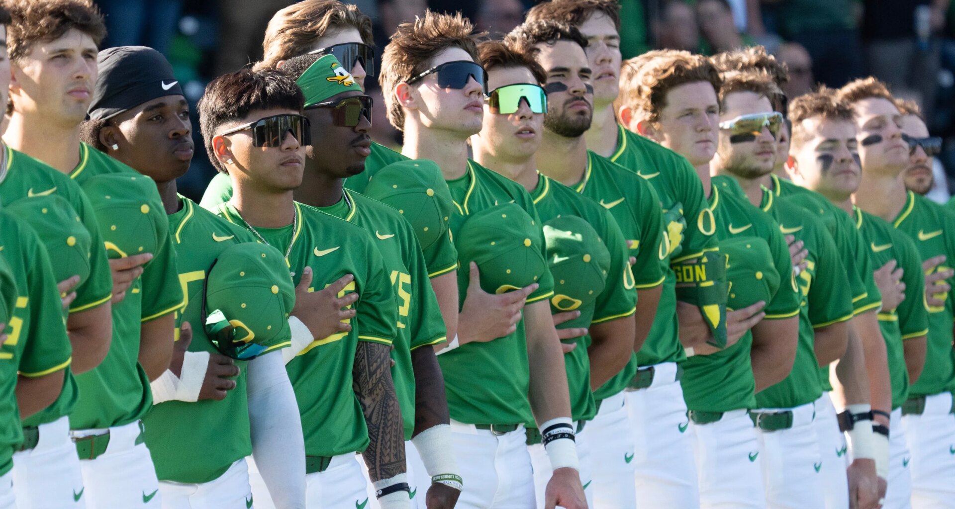 Oregon Ducks vs. Texas Longhorns in regional clash; Time, channel