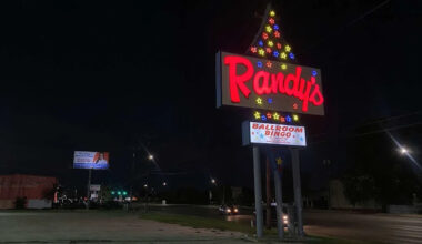 After decades as a San Antonio icon, Randy's Ballroom is turning the page