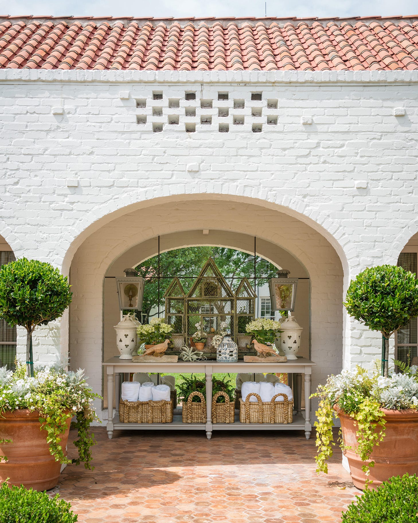 Exterior view of the Kincaid Dallas guesthouse. Exterior view of the Kincaid Dallas guesthouse.