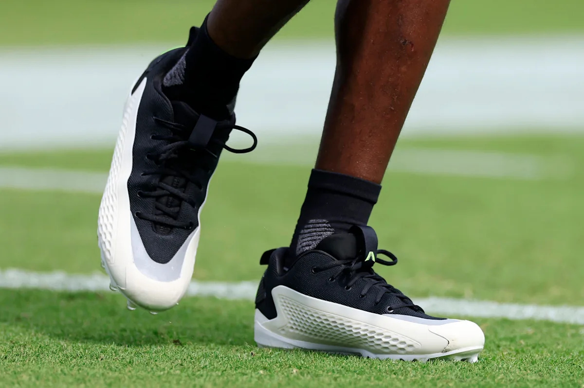 2027 5-star CB and Texas A&M target ineligible for senior HS season