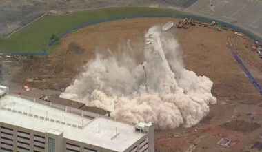 Crews demolish Sheraton Hotel in Arlington