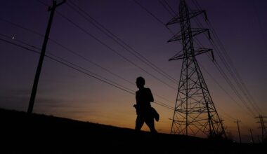 Expert says Texas grid will hold up despite extreme heat