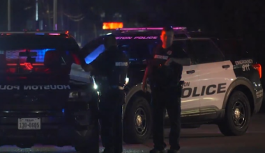 Houston Police investigating deadly hit-and-run involving man in wheelchair in Sunnyside