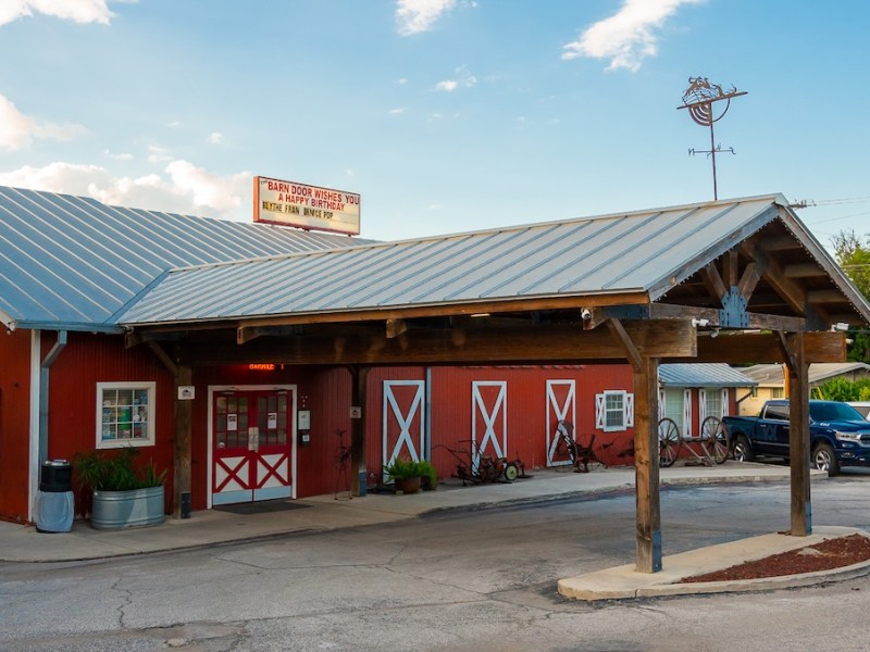 New owner of Barn Door property to tear down the iconic San Antonio eatery