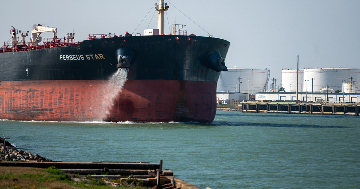 DP World Seeks Return to U.S. Operations at Texas Port