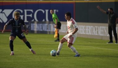Diego Gomez controls the ball as Phoenix Rising draws 1-1 with El Paso Locomotive.