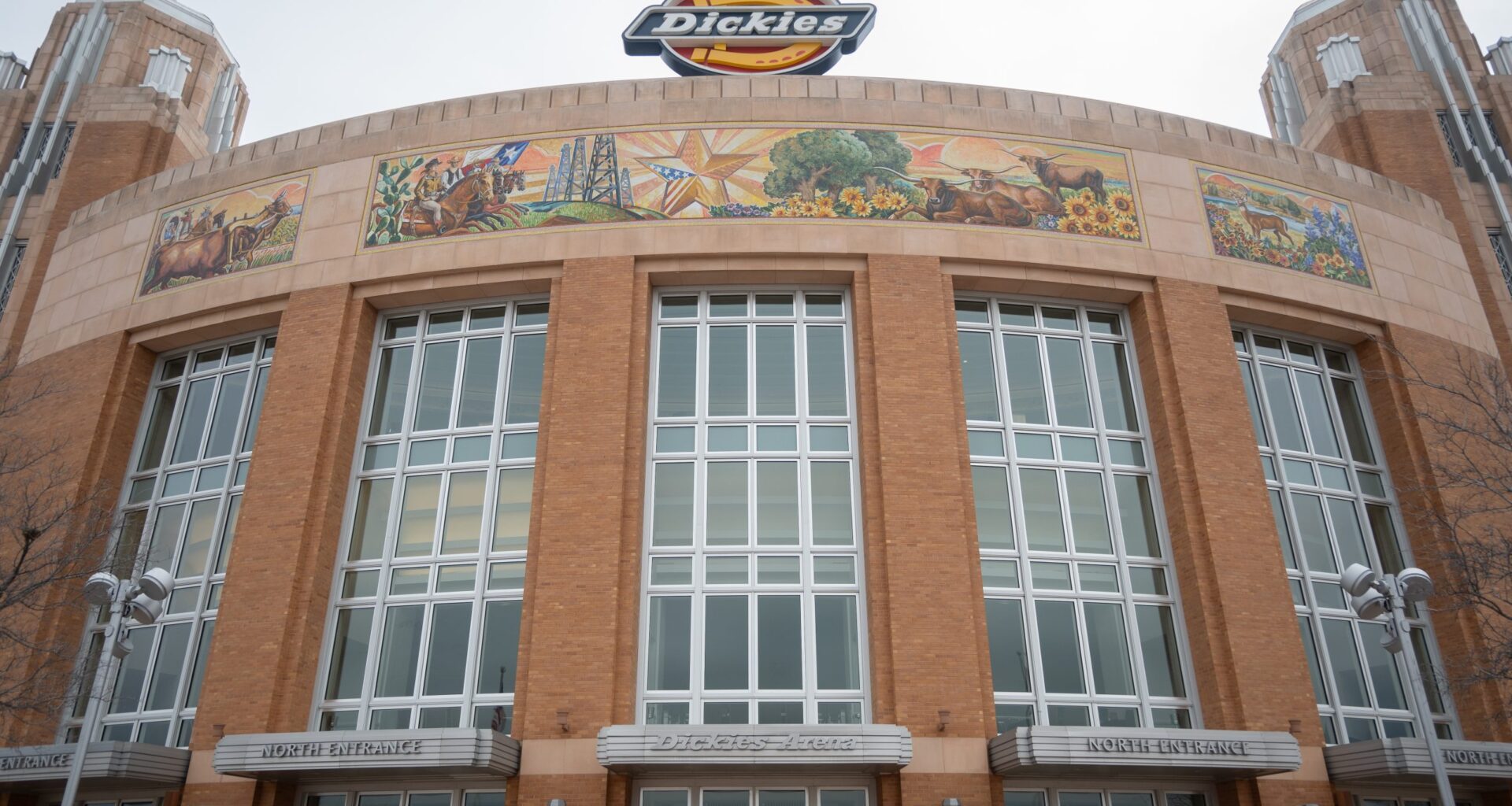 Dickies Arena may seek new naming partner
