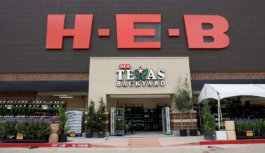 H-E-B grocery store revives the Mid-Cities nickname in DFW