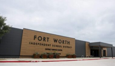 Tarrant Democrats rebuke decision to close Newcomer Academy