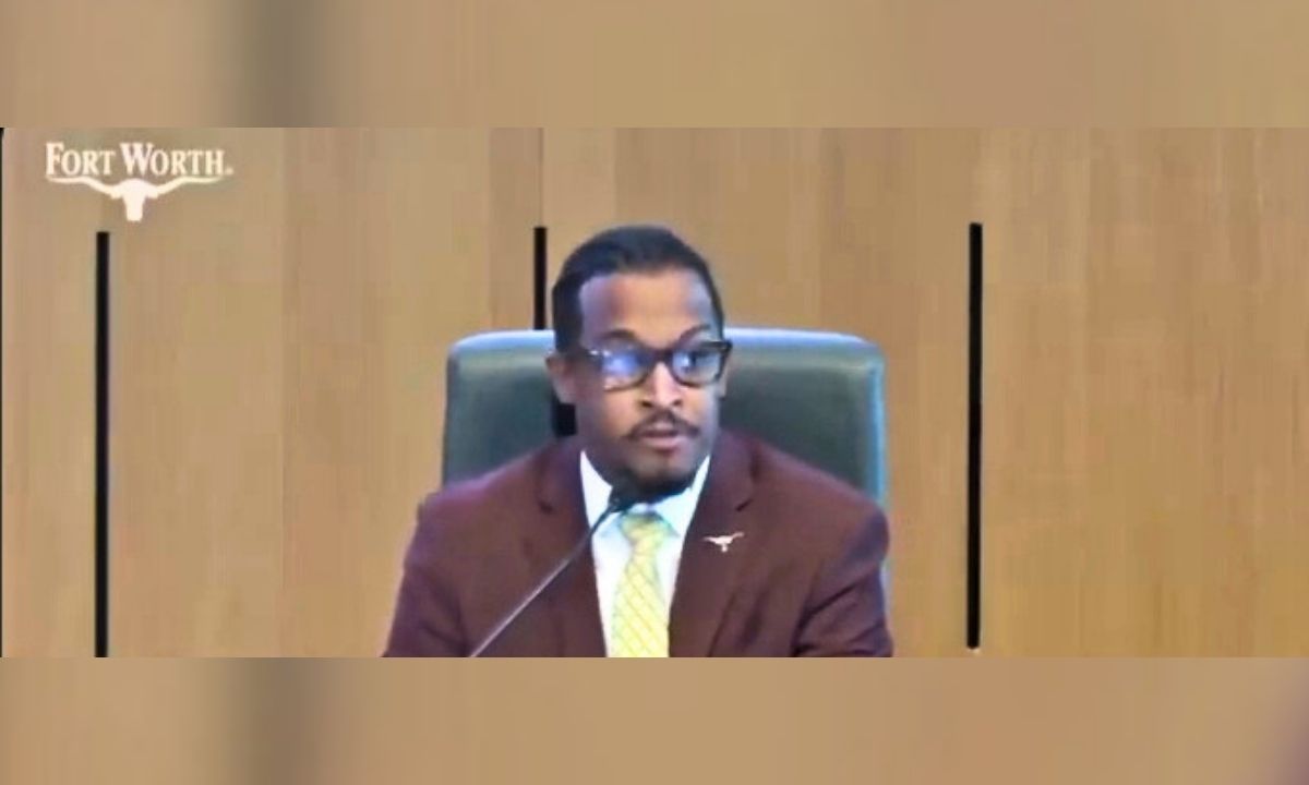 Fort Worth Councilman Faces Backlash Over Mistaken Vote In Racially Sensitive Case