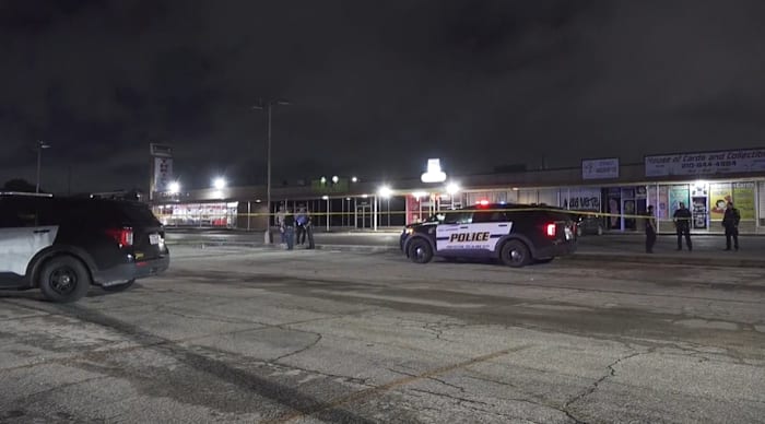 Man found shot to death in vacant parking lot on North Side, SAPD says