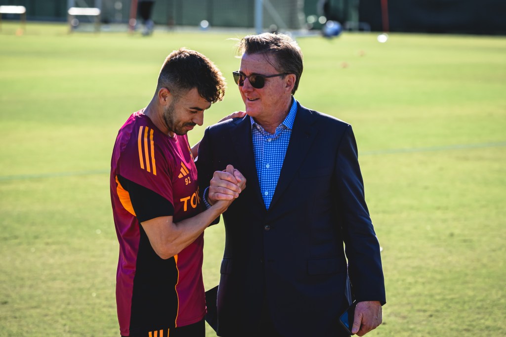 AS Roma owner Dan Friedkin meets the player Stephan El Shaarawy during the training session at Centro Sportivo Fulvio Bernardini on October 08, 2025 in Rome.
