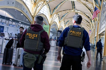 ICE, Agentes del Servicio de Inmigración y Control de Aduanas de Estados Unidos