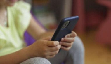 FBI warns parents about social media dangers after teens lured into robberies in SA