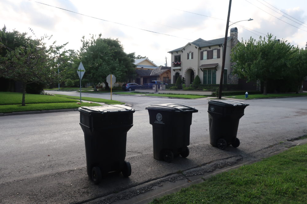 House, home, neighborhood, recycling, recycle, garbage, trash, housing