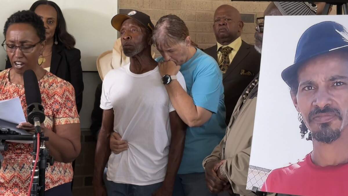Leatte Hurd leans on her husband, Joseph Hurd, at a June 19, 2026 news conference the day after their son, Mack Greer, was pronounced brain-dead. Greer was the third Tarrant County Jail inmate to die in four days. Leatte Hurd leans on her husband, Joseph Hurd, at a June 19, 2026 news conference the day after their son, Mack Greer, was pronounced brain-dead. Greer was the third Tarrant County Jail inmate to die in four days.