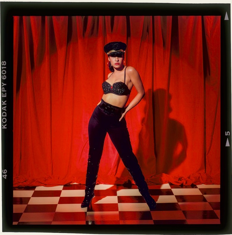 San Antonio's John Dyer photographed Tejano icon Selena at at a pivotal moment in her rise to stardom.
