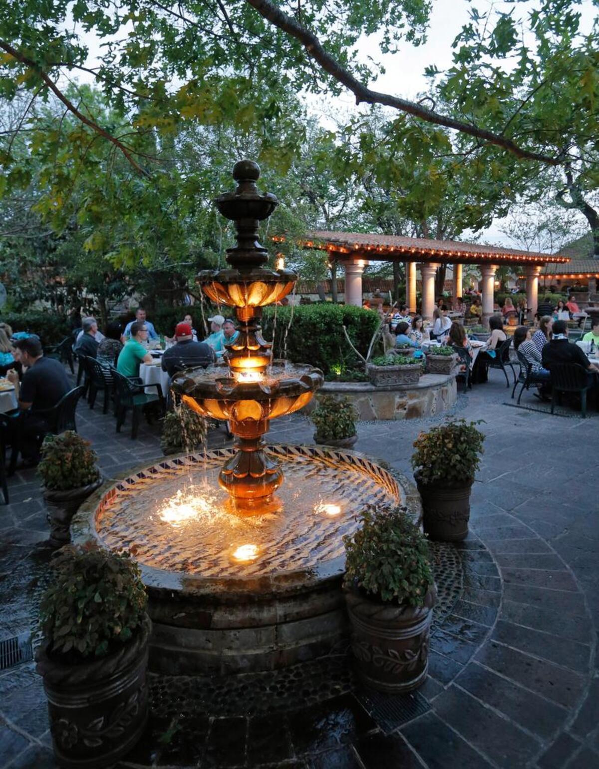 The Joe T. Garcia’s famous patio.