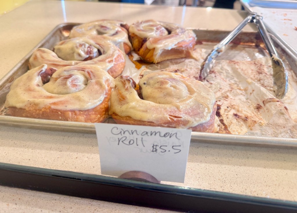 cinnamon rolls at Kuluntu bakery