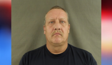 Houston firefighter accused of sending sexually suggestive messages to children in child grooming case
