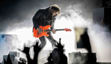 Dallas guitarist on success, touring with Lil' Wayne, MGK & more
