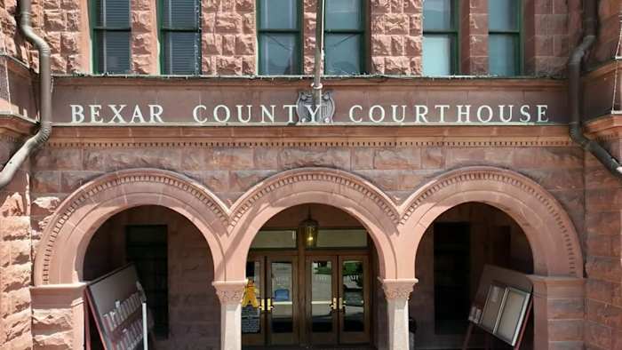 Charges dropped against former SAPD officer indicted on possession of child pornography