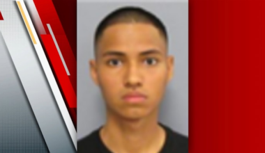 Deputy arrested after undocumented immigrant discovered in vehicle at border checkpoint, BCSO says