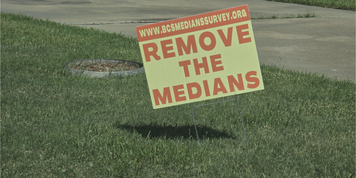Bryan residents push to remove Texas Avenue medians as petition deadline nears