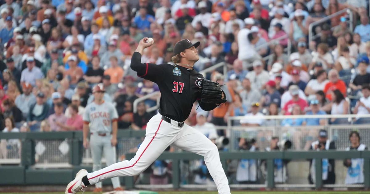 Georgia baseball defeats Texas behind stellar night by Joey Volchko in CWS